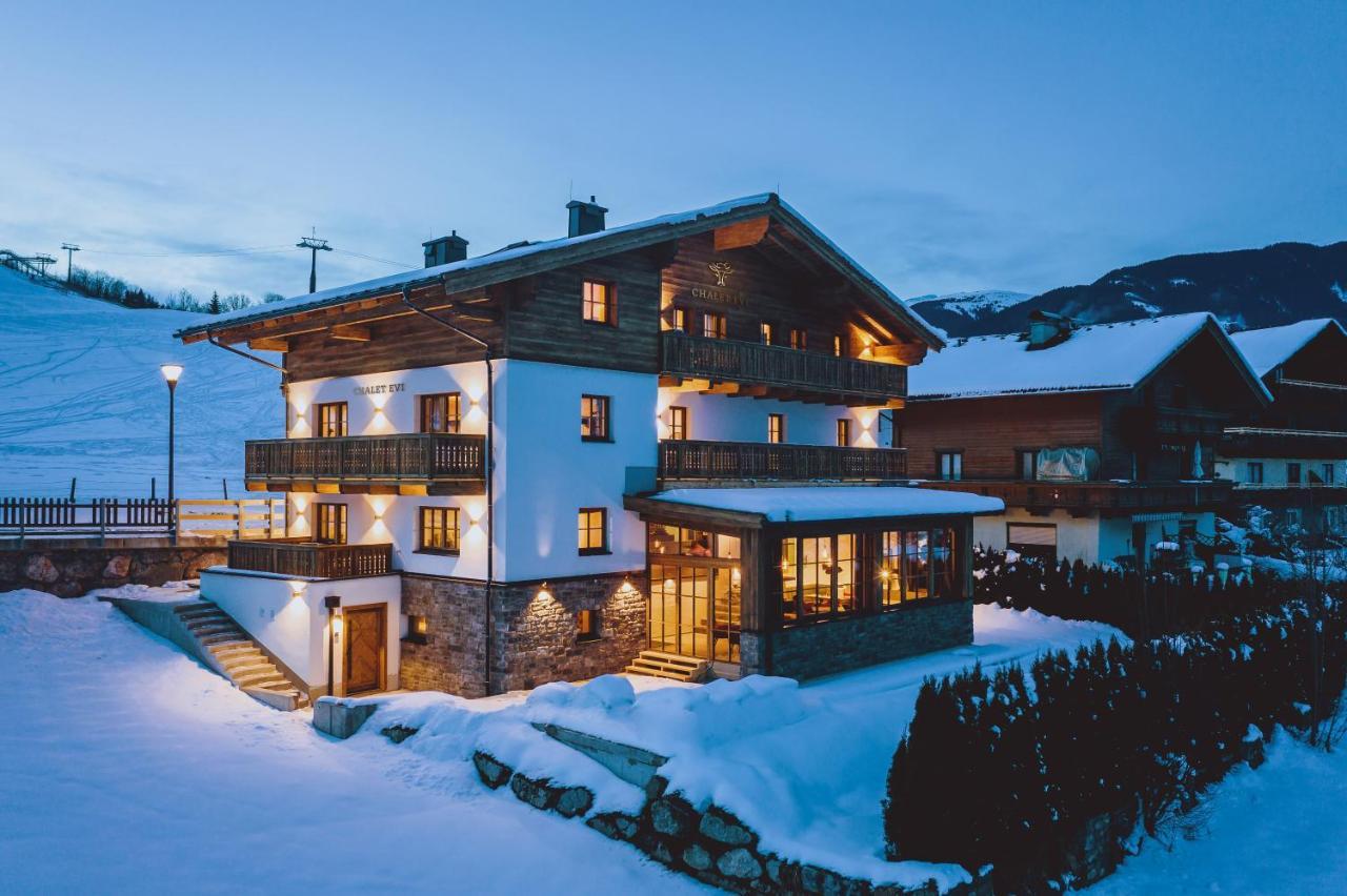 קפרון Serviced Luxury Chalet Evi, Ski-In Ski-Out מראה חיצוני תמונה