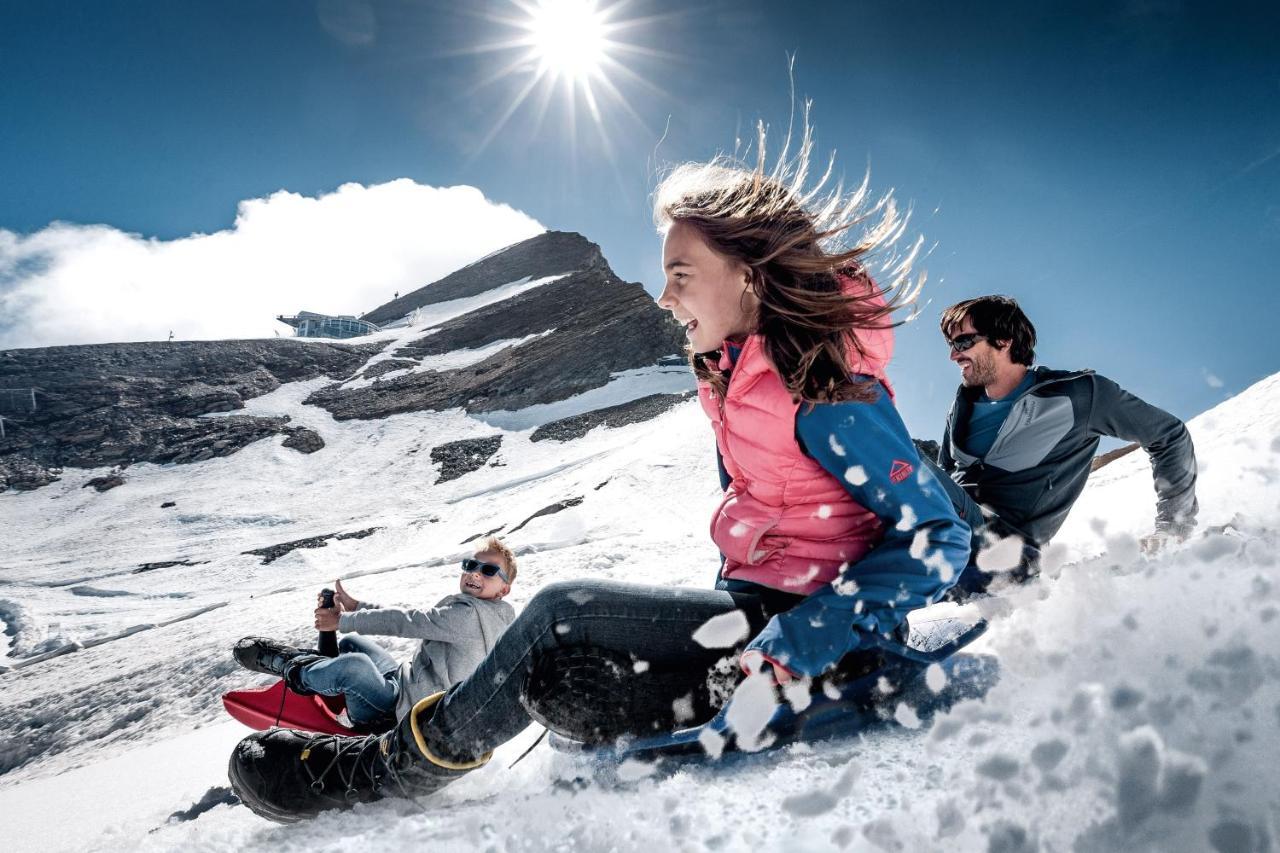 קפרון Serviced Luxury Chalet Evi, Ski-In Ski-Out מראה חיצוני תמונה